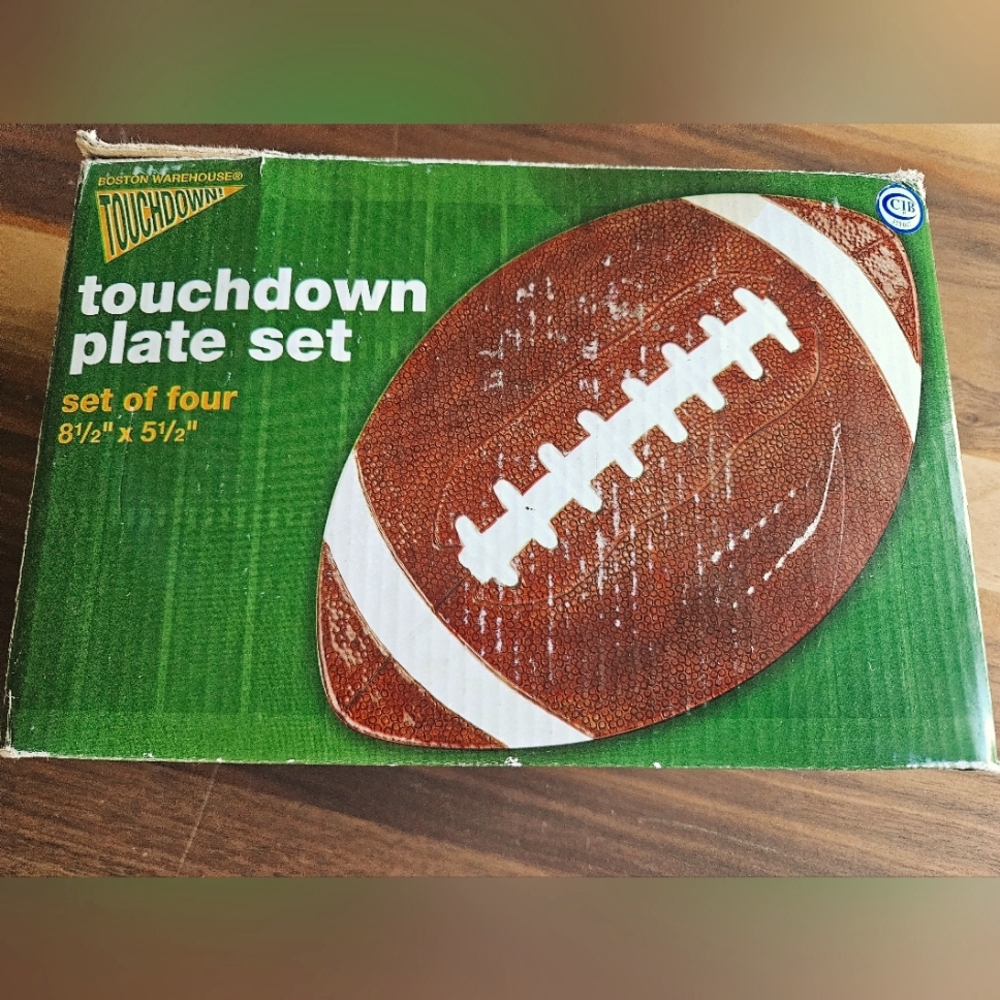 Football Plate Set of 4 - Ceramic Boston International - Super Bowl decor 🏈